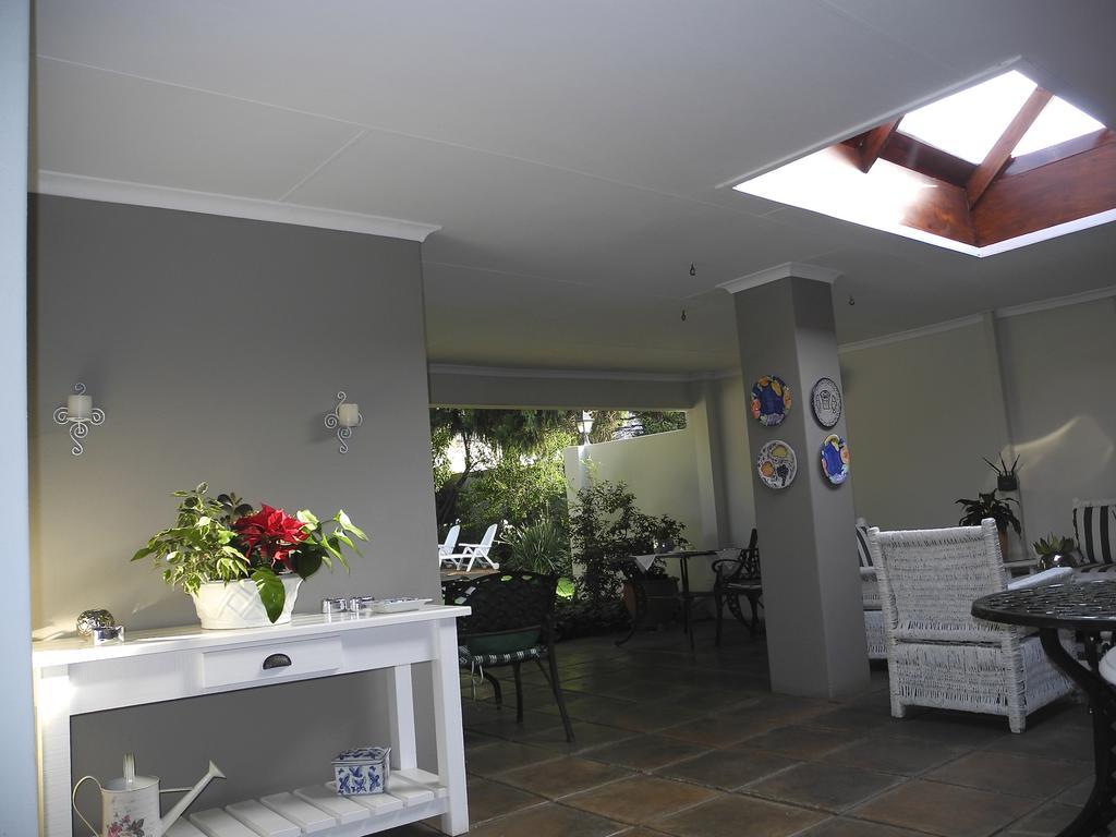 Rosebank Lodge Guesthouse By Claires جوهانسبورغ المظهر الخارجي الصورة